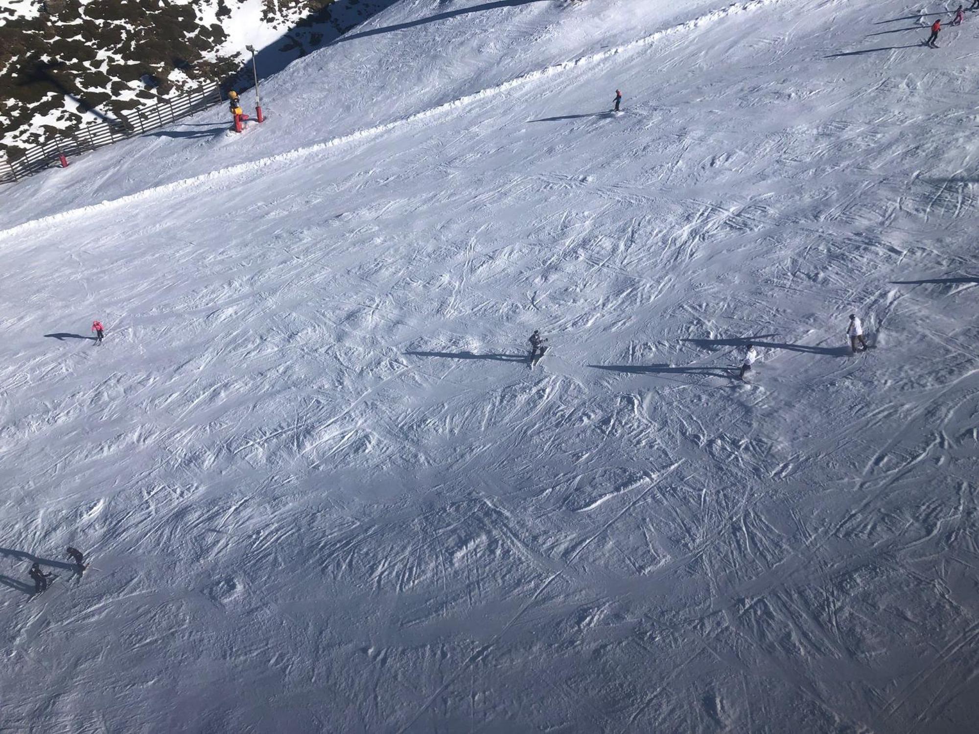 Sierra Nevada, Apartamento Abuhardillado Parking Y Wifi Екстер'єр фото
